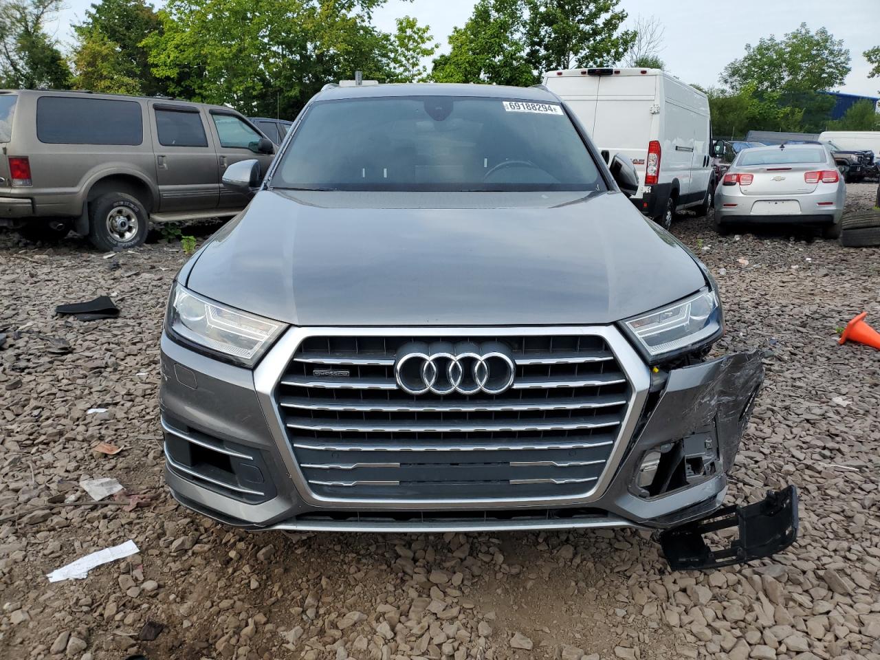 2017 AUDI Q7 quattro Premium Plus