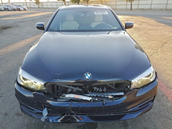 2018 BMW 530XE