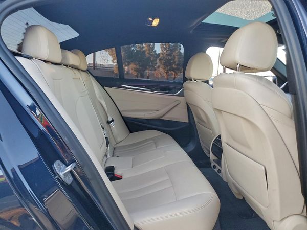 2018 BMW 530XE