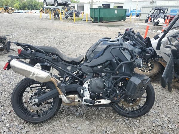 2024 BMW F800