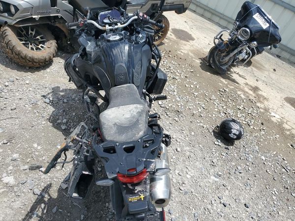 2024 BMW F800