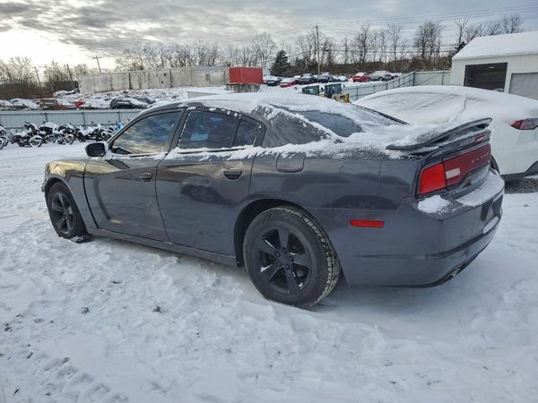 2013 DODGE CHARGER SE
