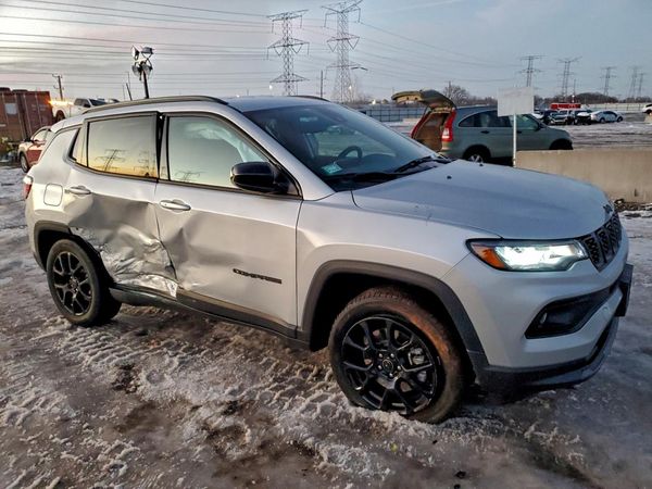 2025 JEEP COMPASS North, Latitude