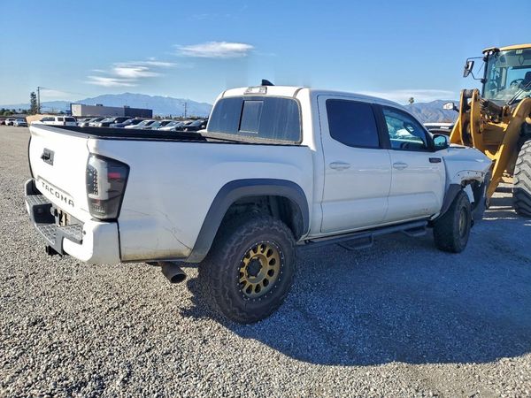 2019 TOYOTA TACOMA SR5