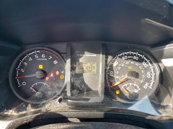 2017 TOYOTA TACOMA