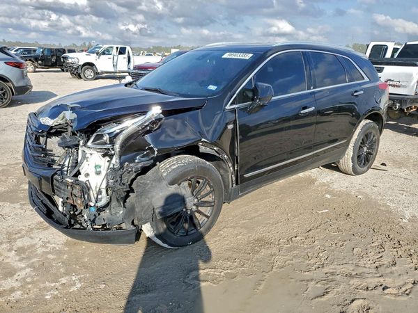 2018 CADILLAC XT5