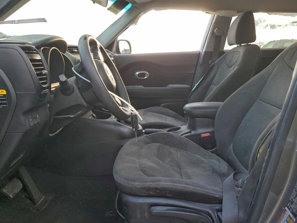2018 KIA SOUL Base