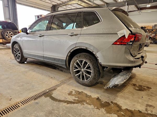 2021 VOLKSWAGEN TIGUAN