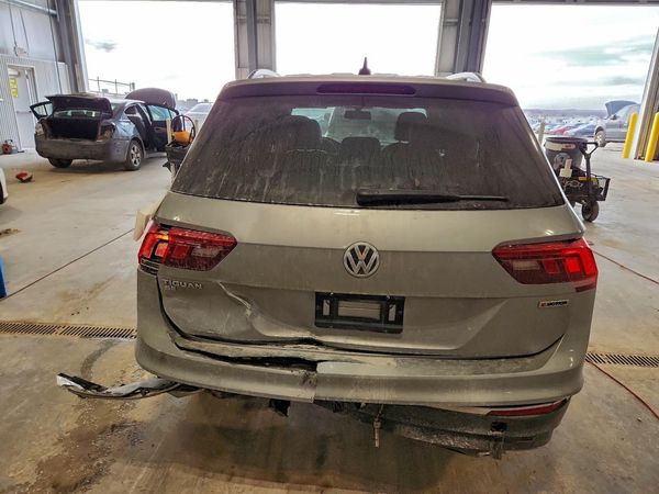 2021 VOLKSWAGEN TIGUAN