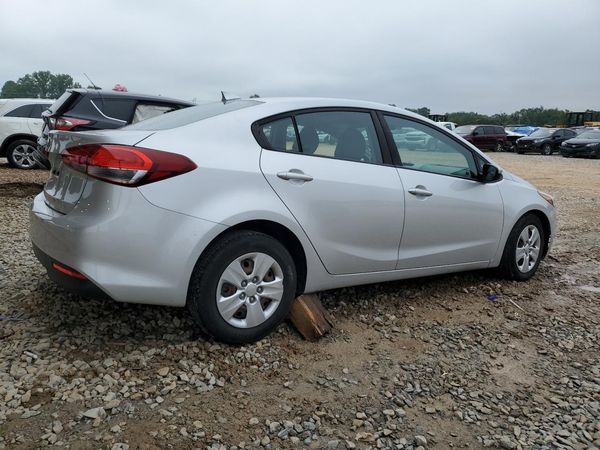 2017 KIA FORTE LX Base