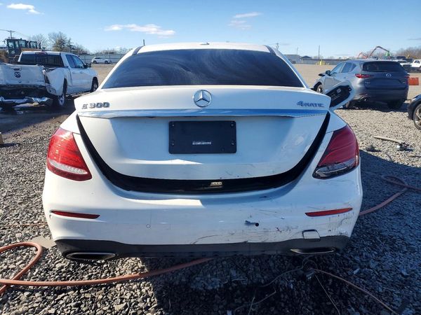 2017 MERCEDES-BENZ E