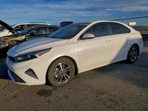 2023 KIA FORTE LX, LXS