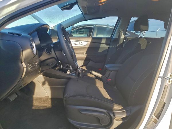 2023 KIA FORTE LX, LXS