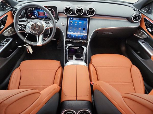 2024 MERCEDES-BENZ C C300