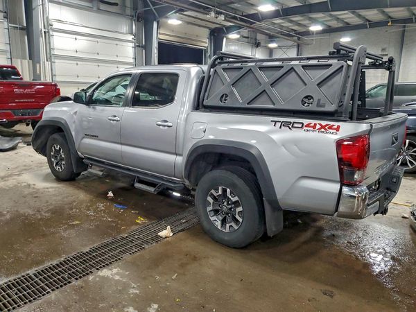 2019 TOYOTA TACOMA SR5