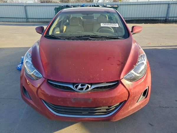 2013 HYUNDAI ELANTRA
