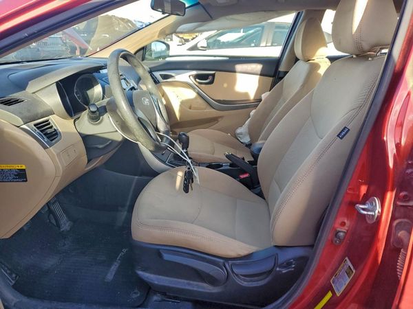2013 HYUNDAI ELANTRA