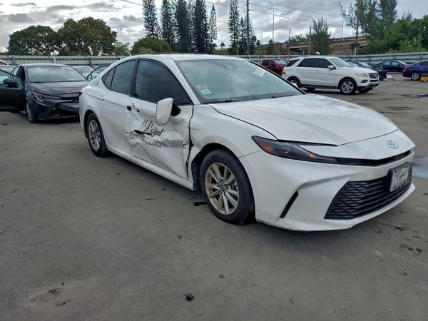 2025 TOYOTA CAMRY