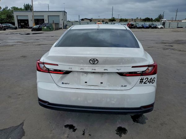 2025 TOYOTA CAMRY