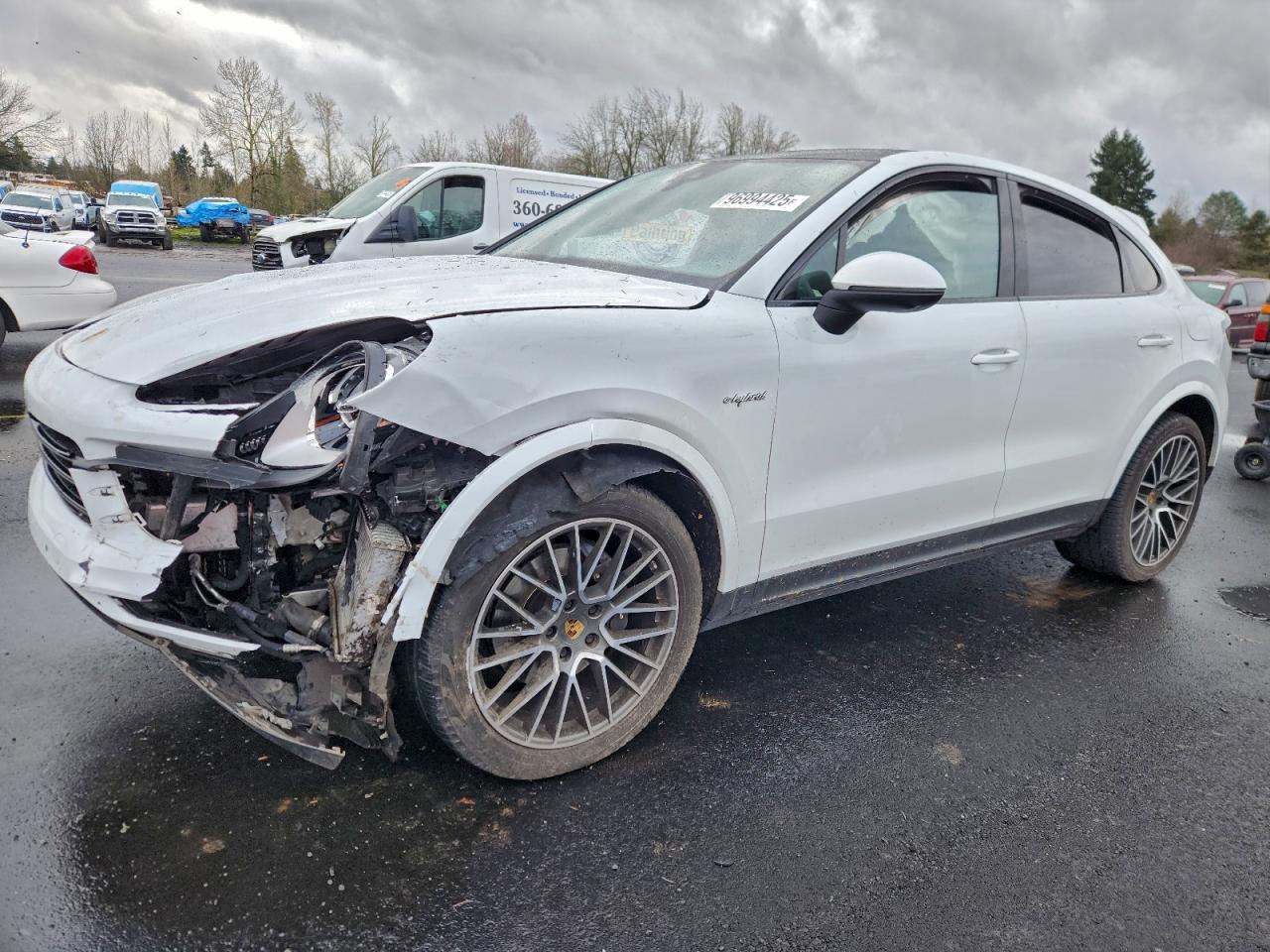 2021 PORSCHE CAYENNE E-Hybrid Coupe