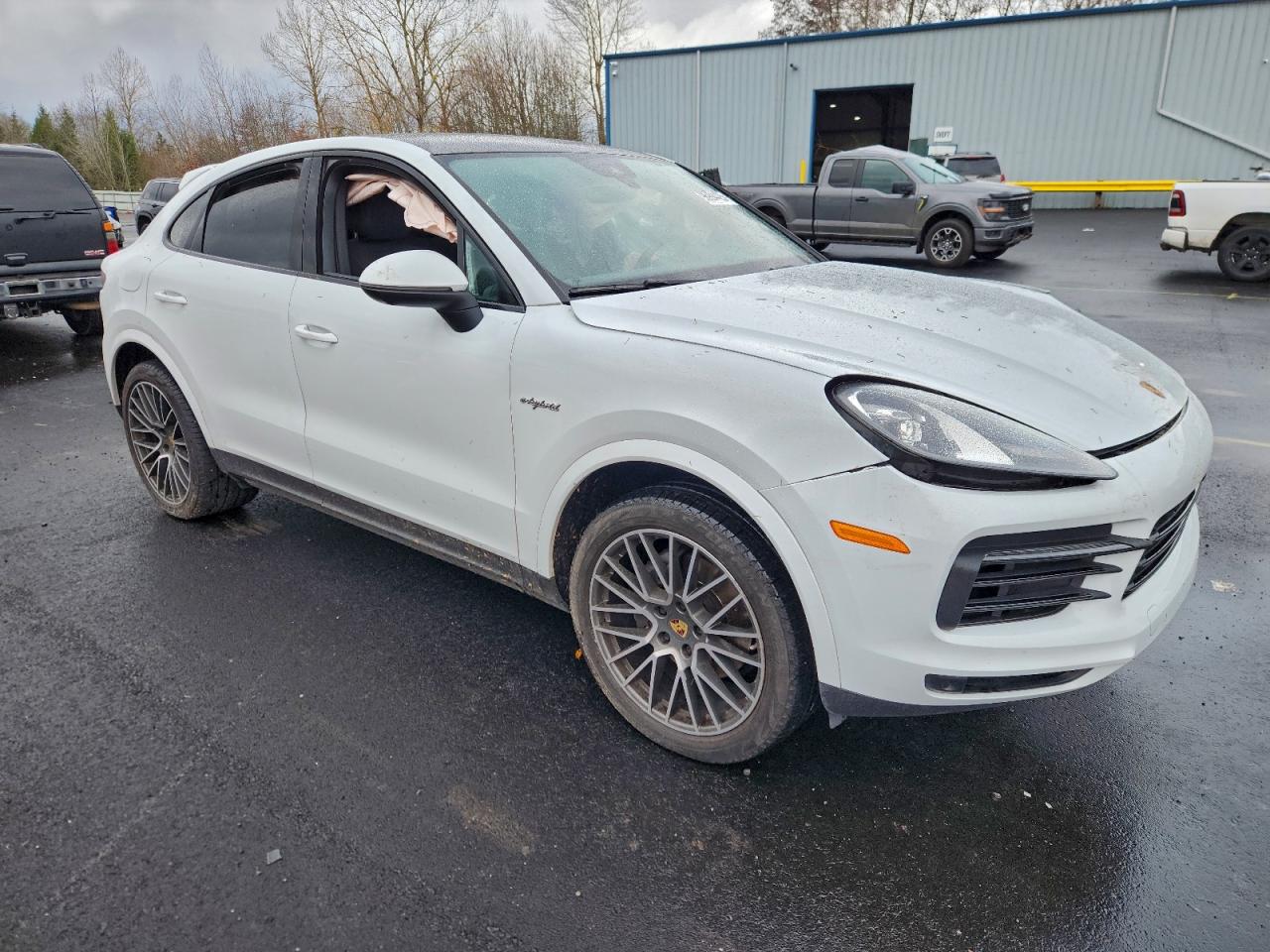 2021 PORSCHE CAYENNE E-Hybrid Coupe