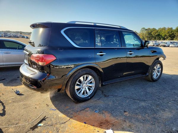 2017 INFINITI QX80