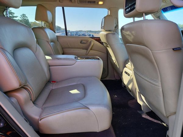2017 INFINITI QX80