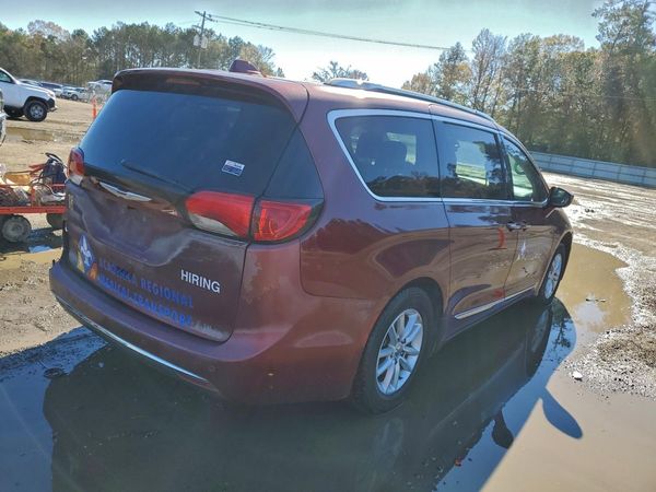 2018 CHRYSLER PACIFICA