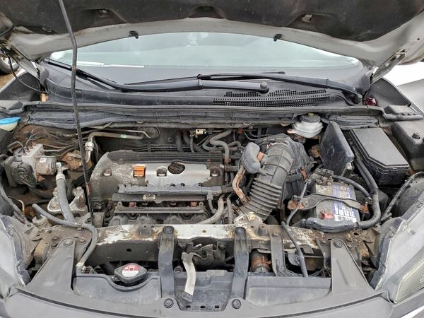 2013 HONDA CRV LX — Engine bay