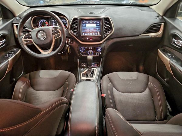 2017 JEEP CHEROKEE