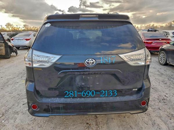 2015 TOYOTA SIENNA