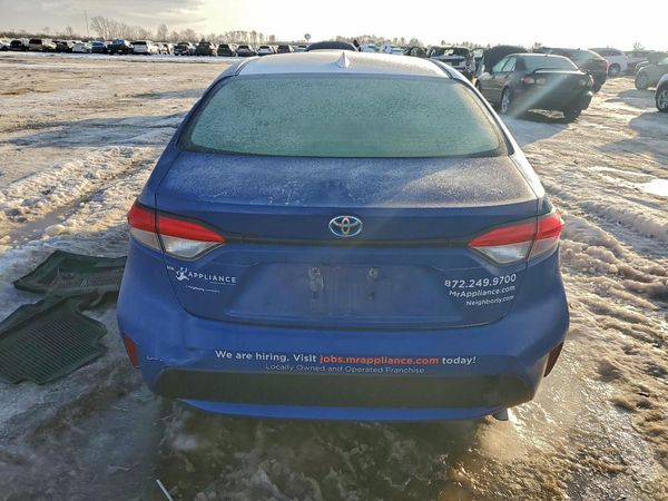 2022 TOYOTA COROLLA