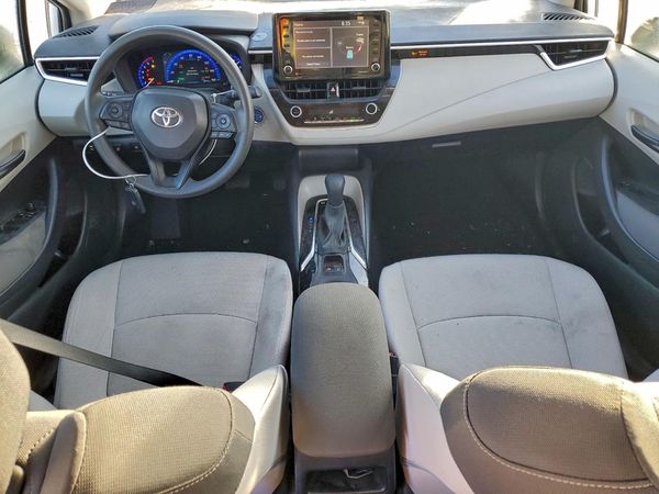 2022 TOYOTA COROLLA