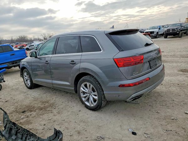 2017 AUDI Q7
