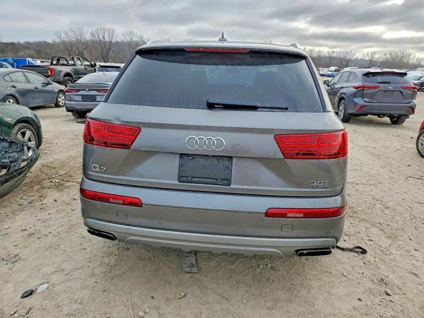 2017 AUDI Q7