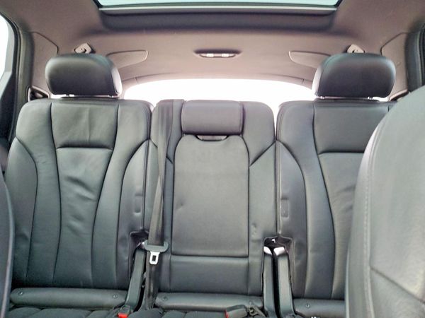 2017 AUDI Q7