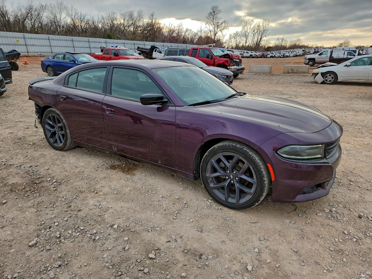 2020 DODGE CHARGER SXT