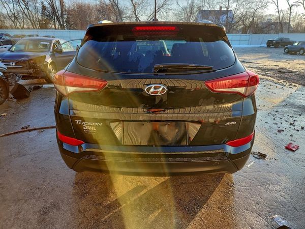 2017 HYUNDAI TUCSON