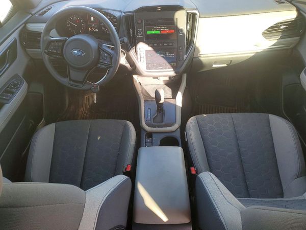 2025 SUBARU FORESTER Base Plus