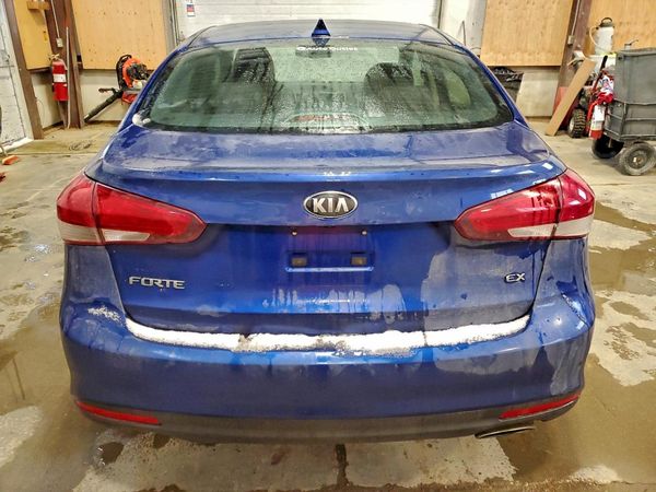 2017 KIA FORTE