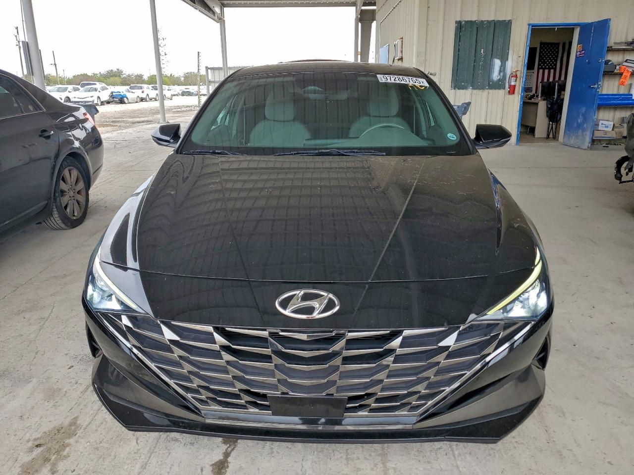 2022 HYUNDAI ELANTRA SEL w/Premium Pkg
