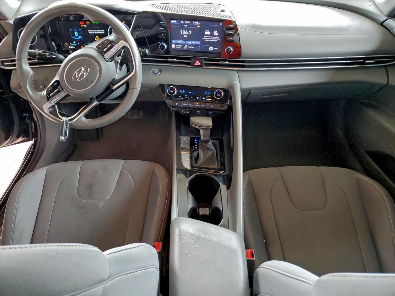 2022 HYUNDAI ELANTRA SEL w/Premium Pkg