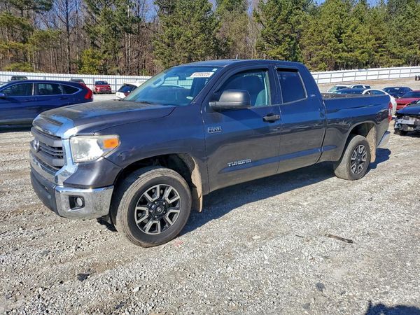 2015 TOYOTA TUNDRA SR5 Grade