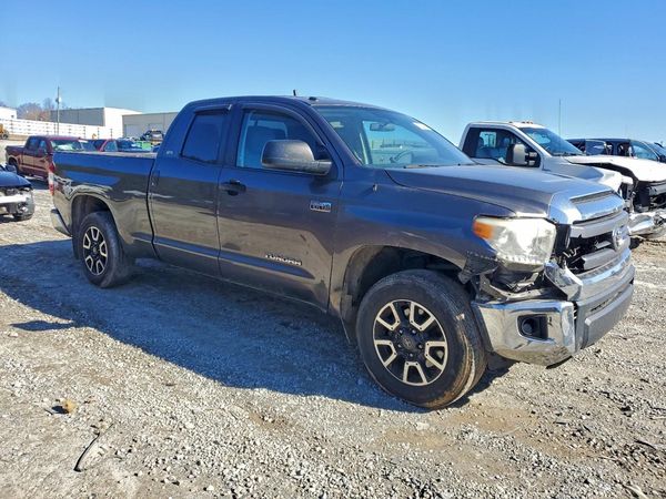 2015 TOYOTA TUNDRA SR5 Grade