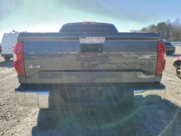 2015 TOYOTA TUNDRA SR5 Grade