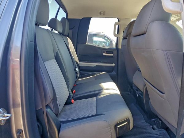 2015 TOYOTA TUNDRA SR5 Grade
