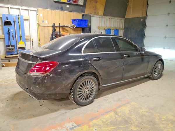 2015 MERCEDES-BENZ C