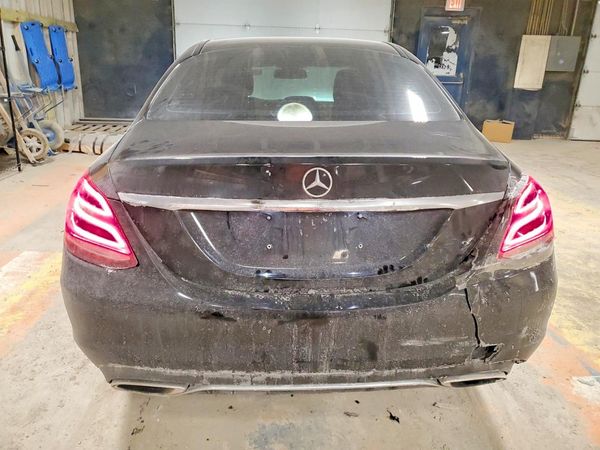 2015 MERCEDES-BENZ C