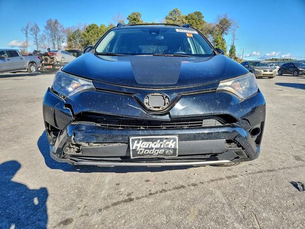 2018 TOYOTA RAV4 Adventure/XLE
