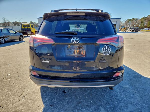 2018 TOYOTA RAV4 Adventure/XLE